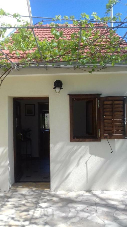 Family Friendly Holiday Home "Ana" Sibenik Ngoại thất bức ảnh